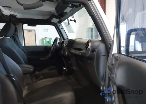 2013 Jeep Wrangler Unlimited Sport из США, поврежденный, VIN 1C4BJWDG3DL558963